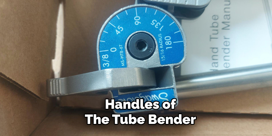 Handles of
The Tube Bender