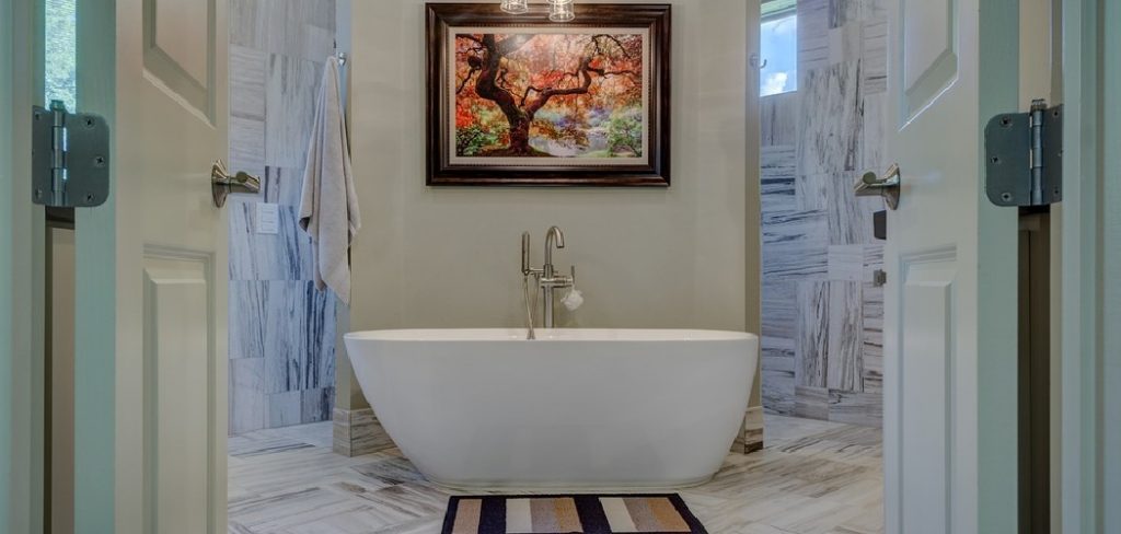 How to Decorate a Bathtub