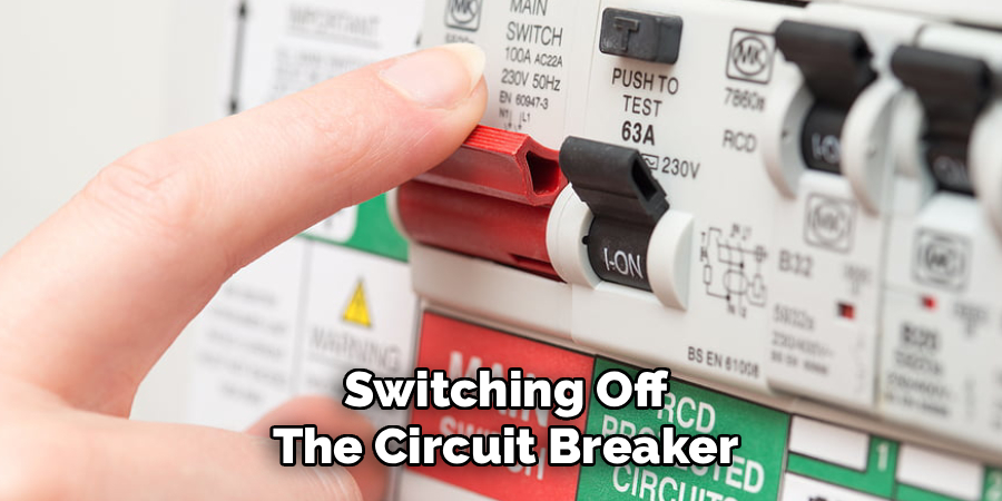 Switching Off
The Circuit Breaker